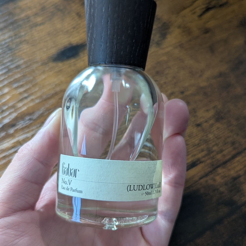 Gabar 05 Ludlow Lull Eau de Parfum – Milky Cherry, Black Tea, Sandalwood | 50 ml - Picture 2 of 2